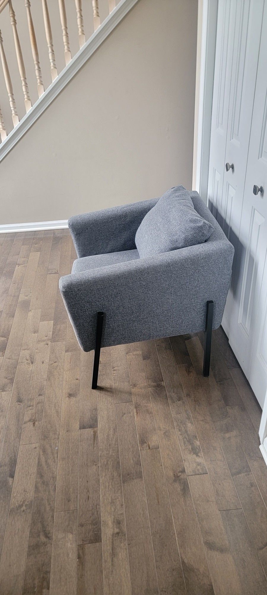 Modern Gray Chair with removable cushions