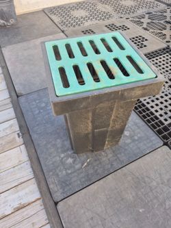 Plastic Catch Basin with Green Grate