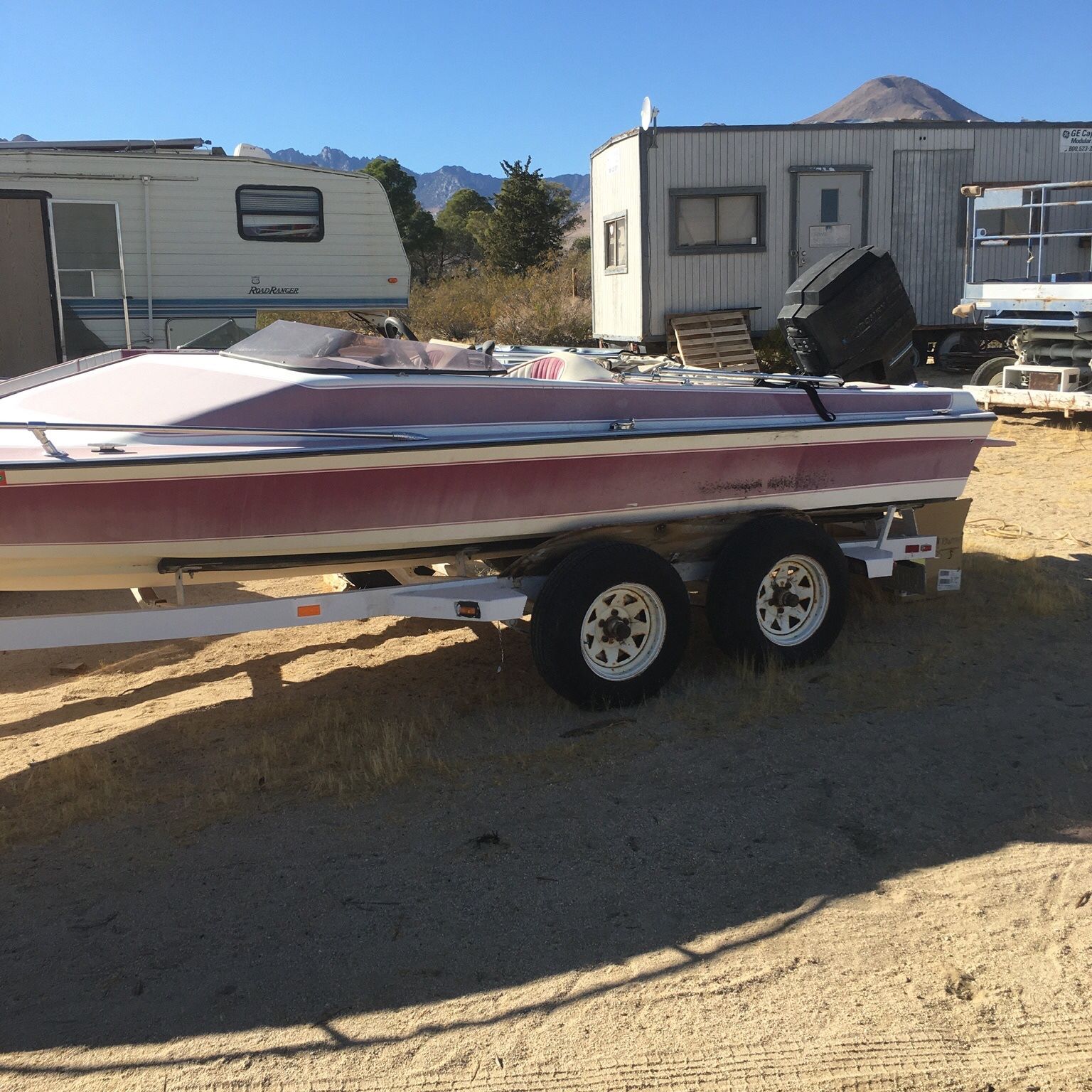 225hp Mercury Ski Boat W/ Trailer $1,500 