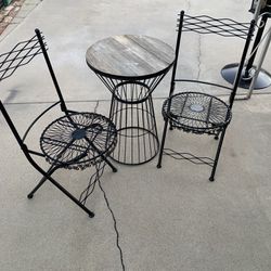 Bistro Set Table & 2 Chairs 