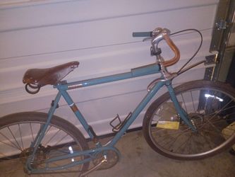 Raleigh Preston Beach Cruiser Bike