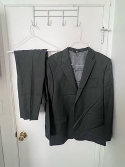 2 Piece Men’s Grey Suit and Pants