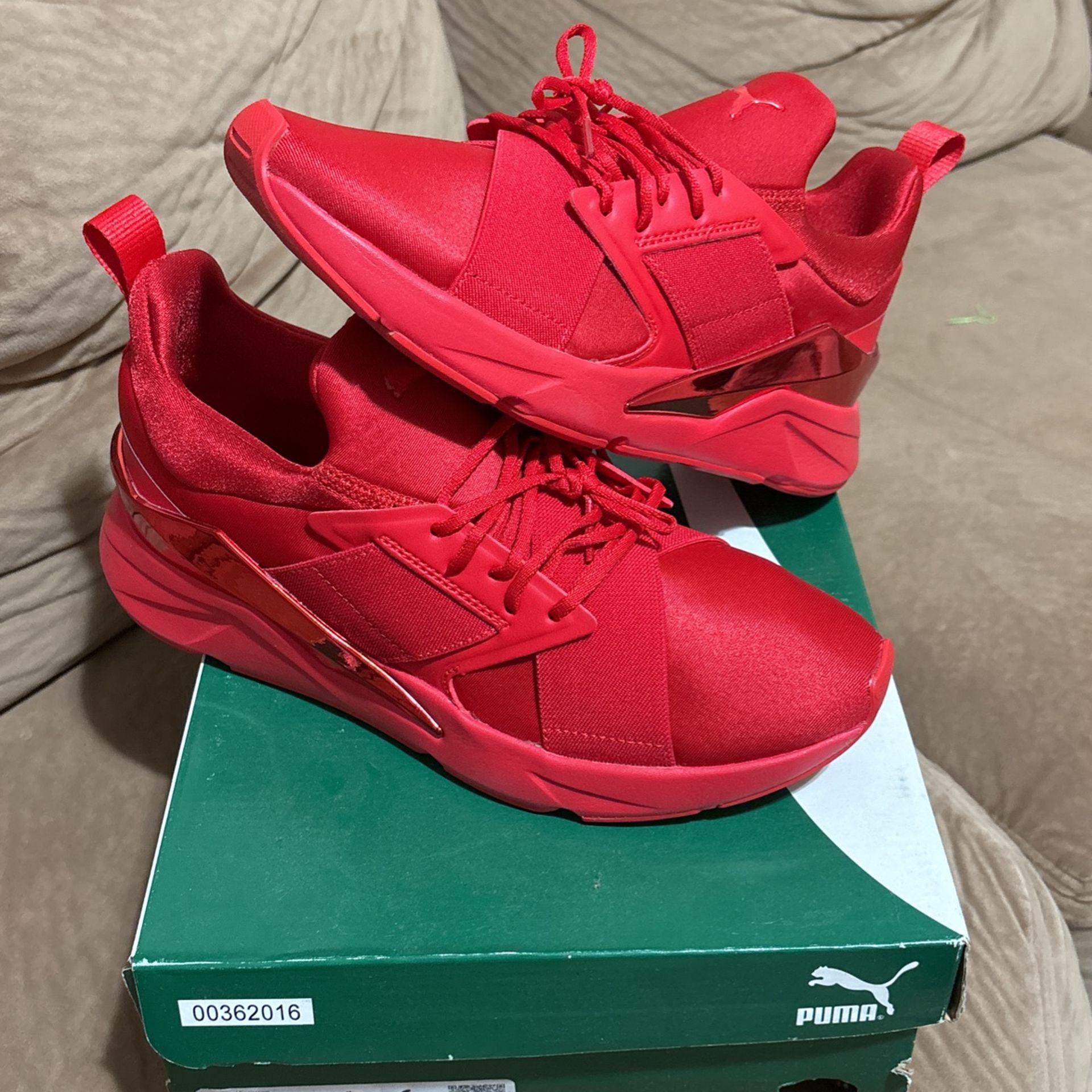 Size 8 Puma