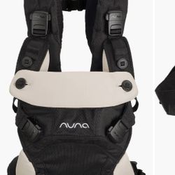 Nuna Baby Carrier Caviar 
