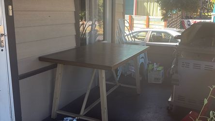 Free table