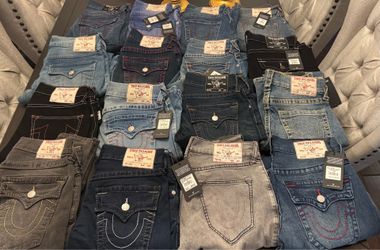 Mens 30,29,28 True Religion jeans