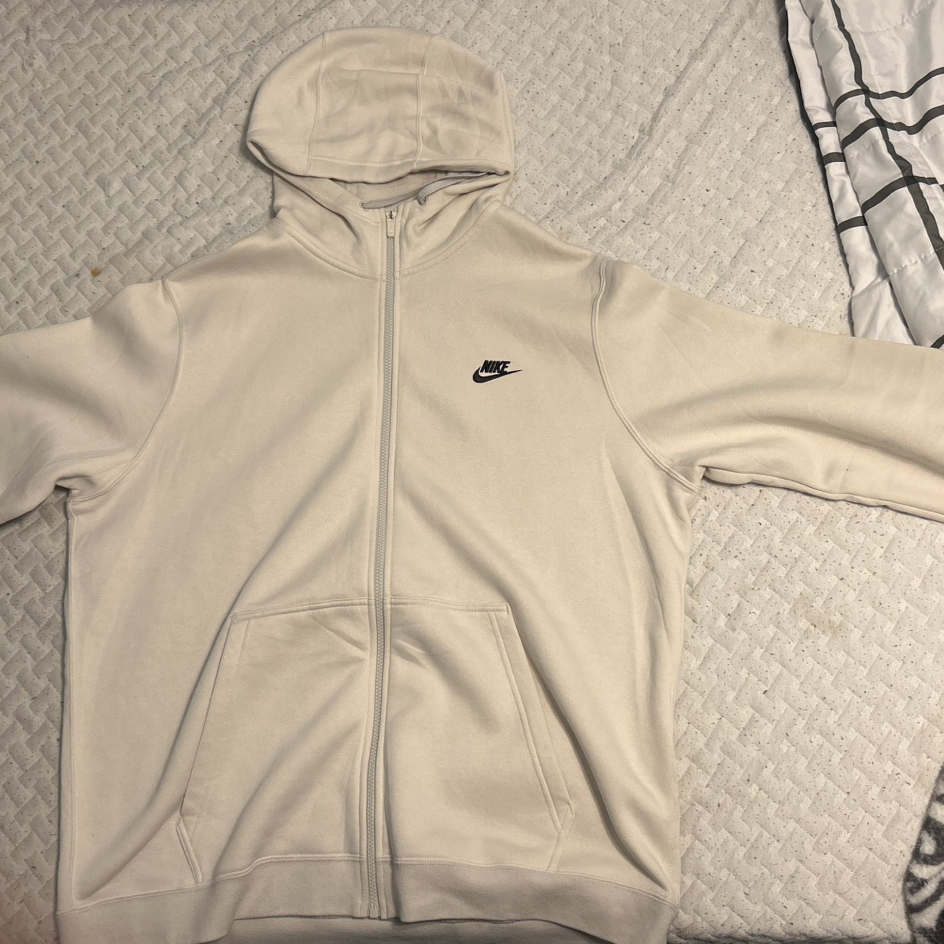 XXL nike Zip up Jacket ; Slightly Used