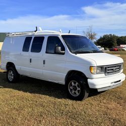 2003 Ford E-350