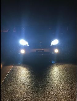 2pcs LED Headlights, Fog Lights, Daytime Lights, Bulb 6500k 8000 lumens *6 Months Warranty*