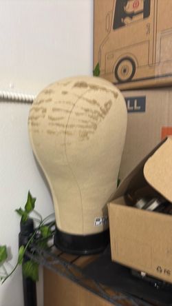 Wig making maniquin head