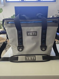 Yeti Hopper Two Cooler Tote Bag Fog Grey Tahoe Blue