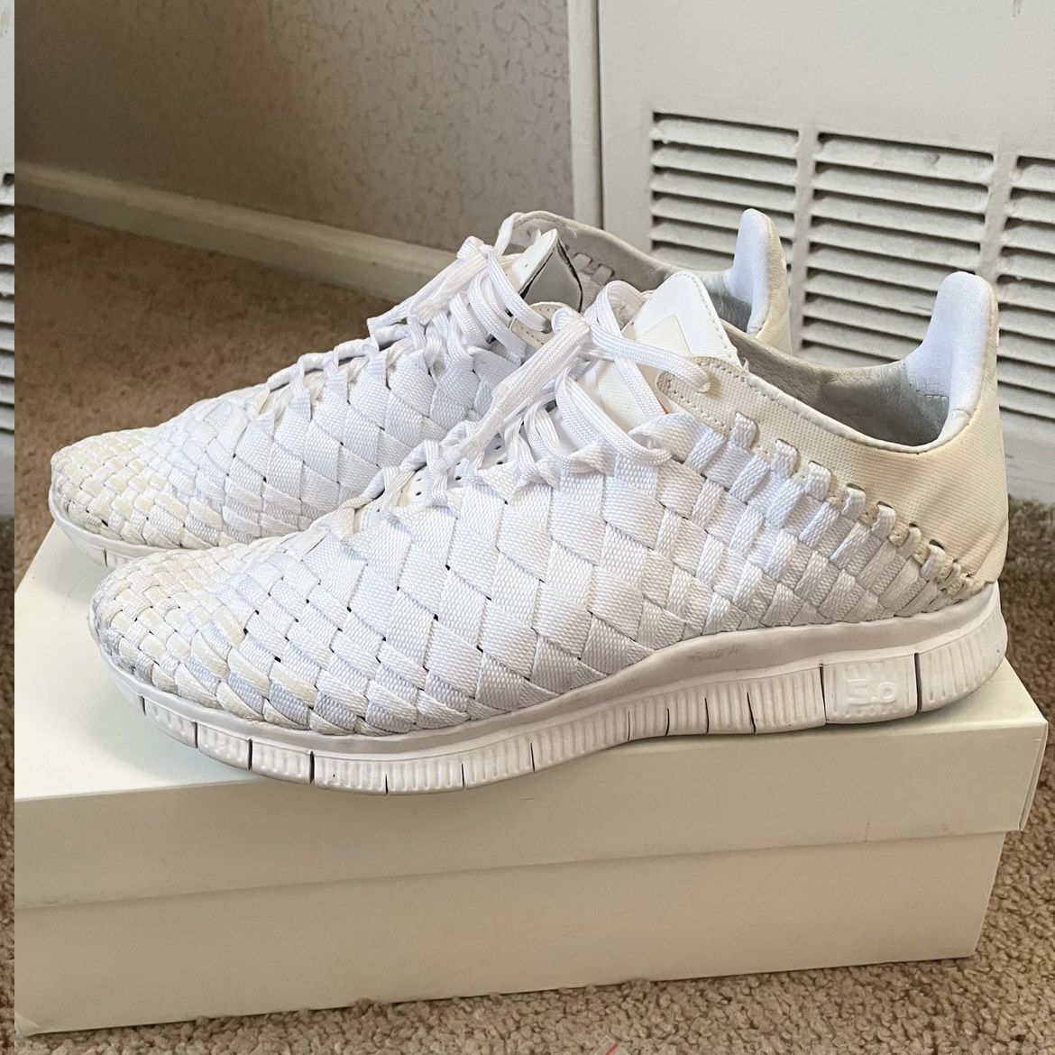8 NIKE Free Inneva Woven SP shoes for Sale in Rockville Centre, NY -
