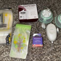 Breast Pump With Extras 