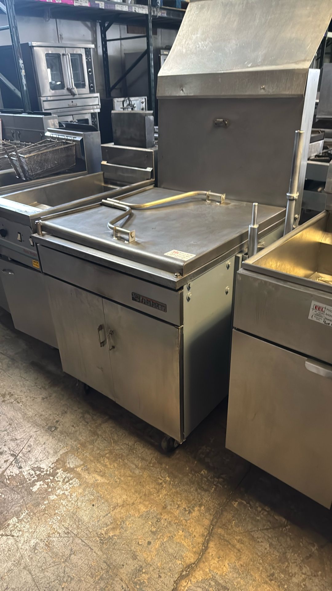 donut fryer