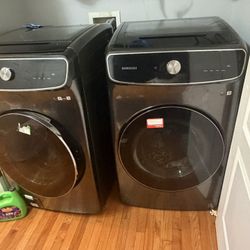 Samsung Washer And Dryer With Too Load Wash And Dry 