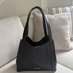 Michael Kors Black Leather Bag 