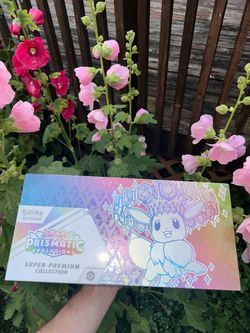 Super-Premium Collection Prismatic Evolutions SV8.5 Pokemon TCG