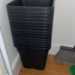 Plant Pots (15 Total) ‼️ Read Description ‼️