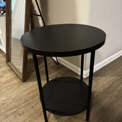 Round Side Tables 