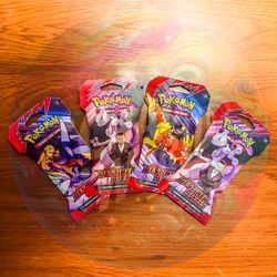 Pokémon TCG: Scarlet & Violet - Destined Rivals Booster Hanger Packs