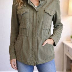 Ladies Thread & Supply Army Green Jacket