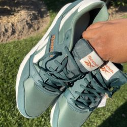 REEBOK ULTRA FLASH running shoes