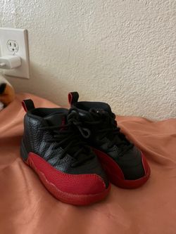 Jordan 4 retros Flu games size 7c
