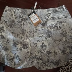 Men’s Grey And White North Shorts