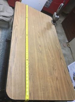 adjustable height table