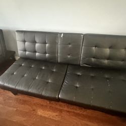 Black Futón Sofa bed 