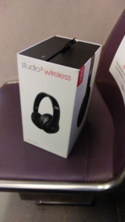 Beats wireless...only few time used..i don't need anymore