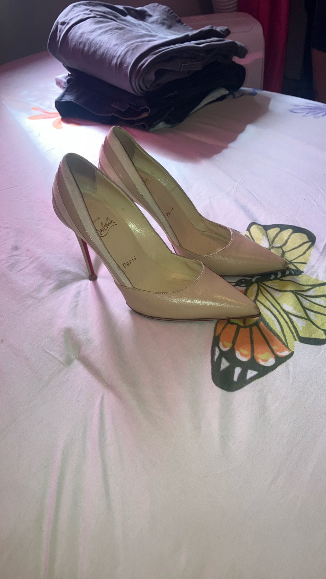 red bottom