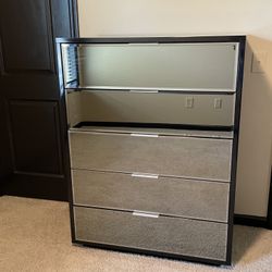 5 Drawer Mirror Dresser 