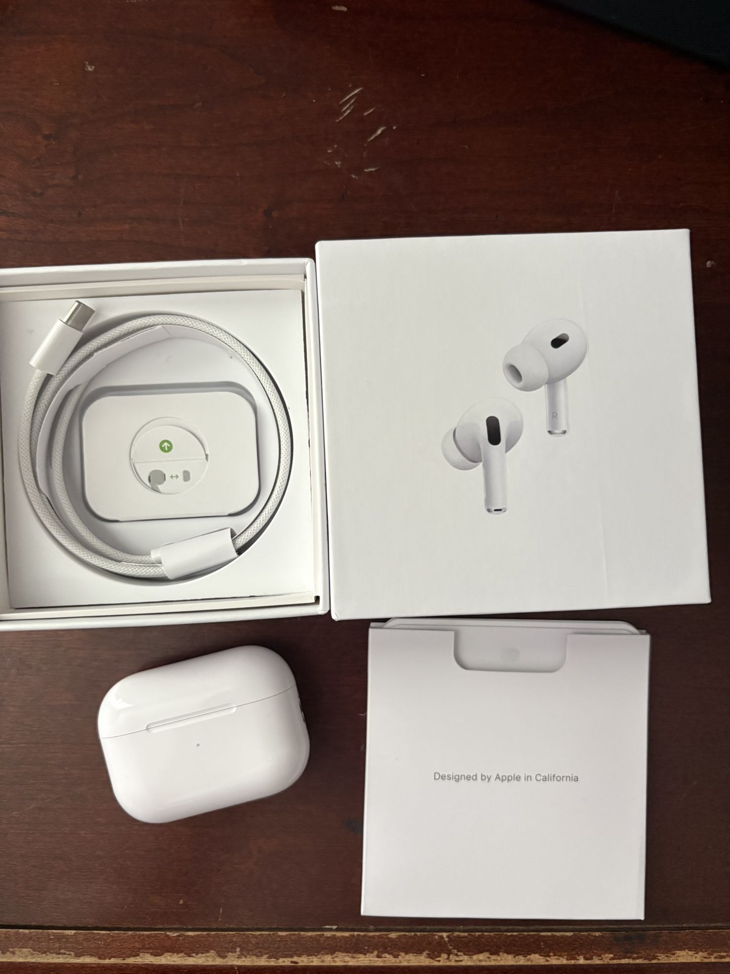 Apple Earbuds