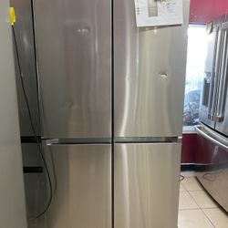 New Samsung Four Door Stainless Steel (scratched And Dent)