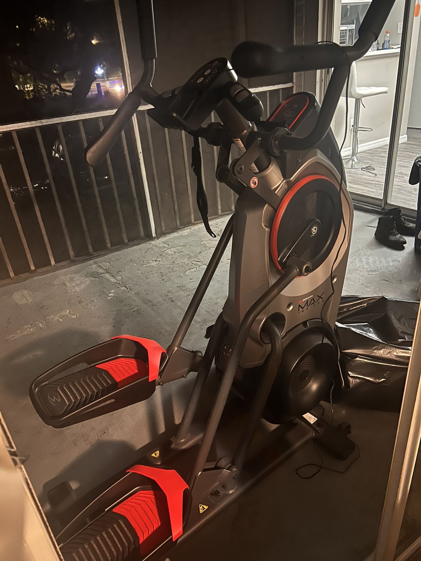 Bowmax m5
