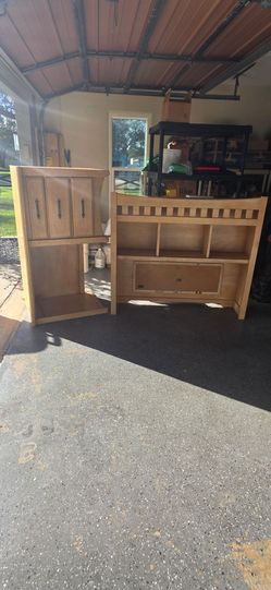 Kids desk and crudenza