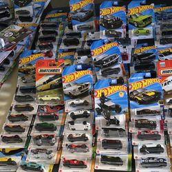 Hotweels mainline 2024 /2025