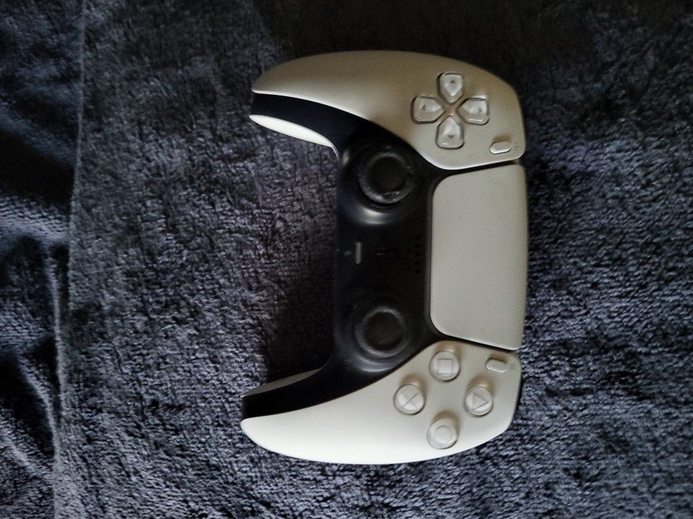 PS5 Controller
