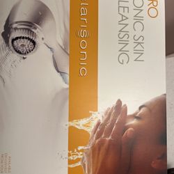 Clarisonic Pro Brand New In Box  