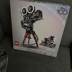 Lego Disney 43230