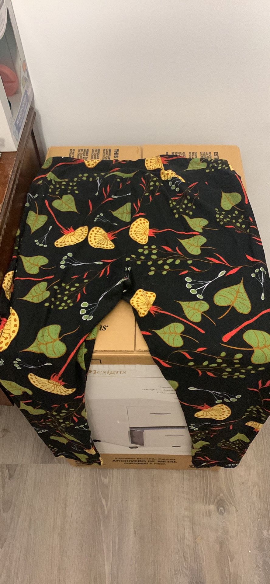 Lularoe TC leggings 