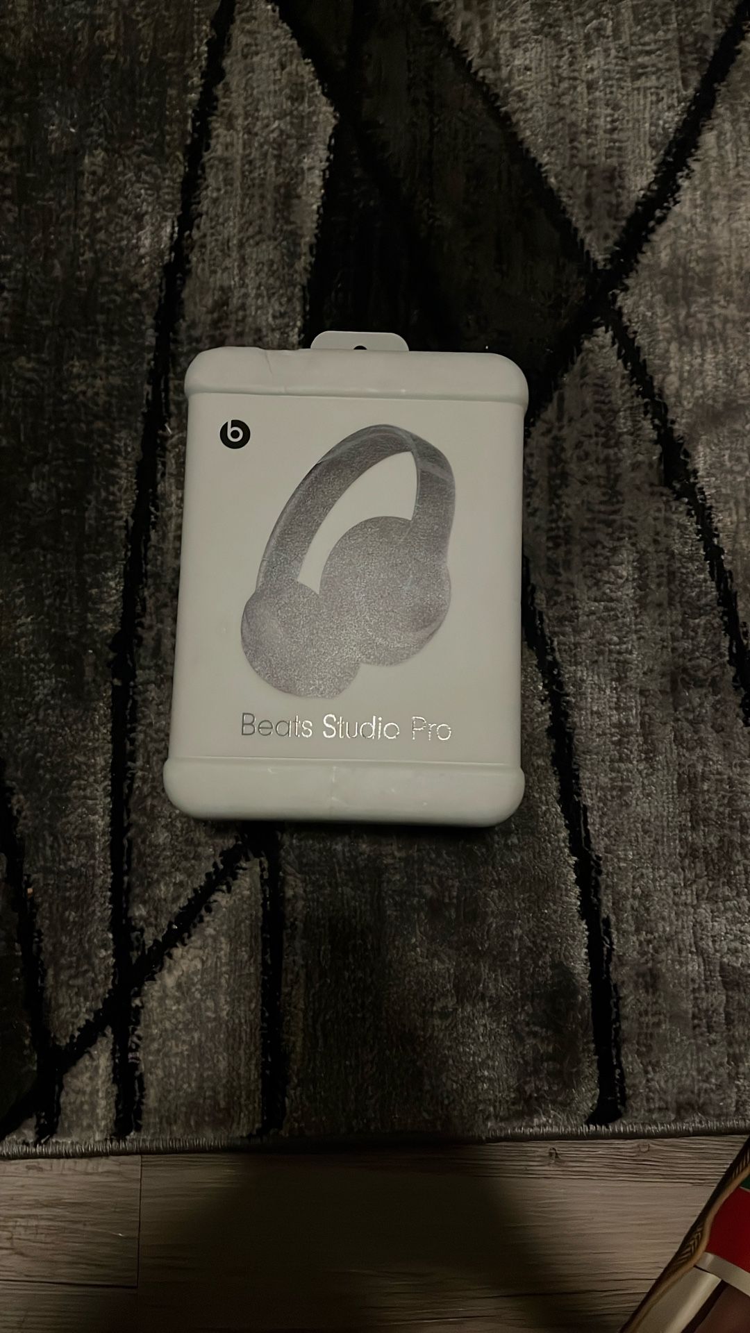 Beats Studio Pro