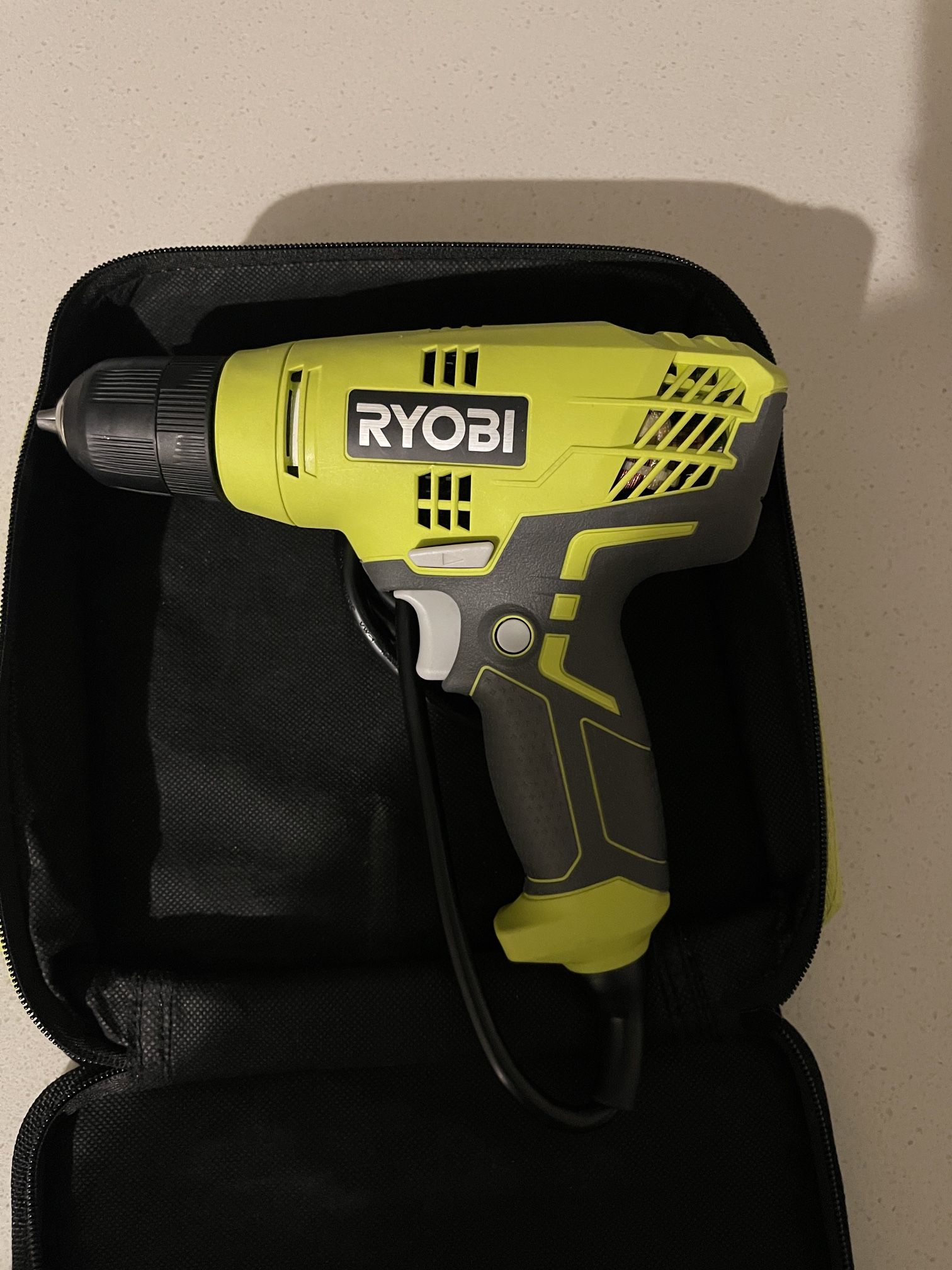 RYOBI Drill and Impact Drive Set