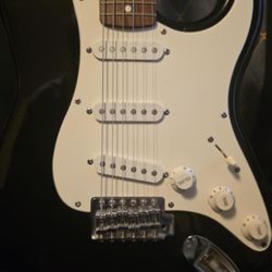 FENDER SQUIER STRAT
