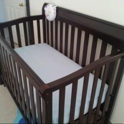 convertible crib