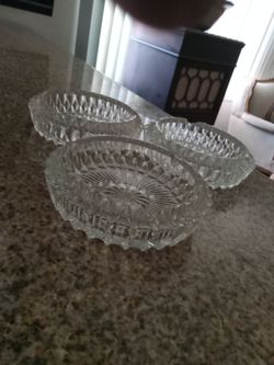 3 Vintage crystal ash trays