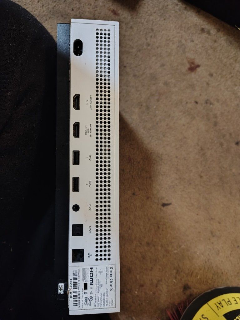 Xbox One S With HDMI No Controller Or Cords