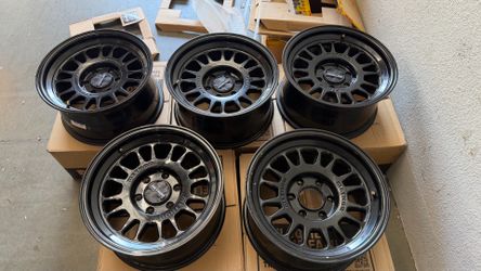 Method MR318 Wheels
