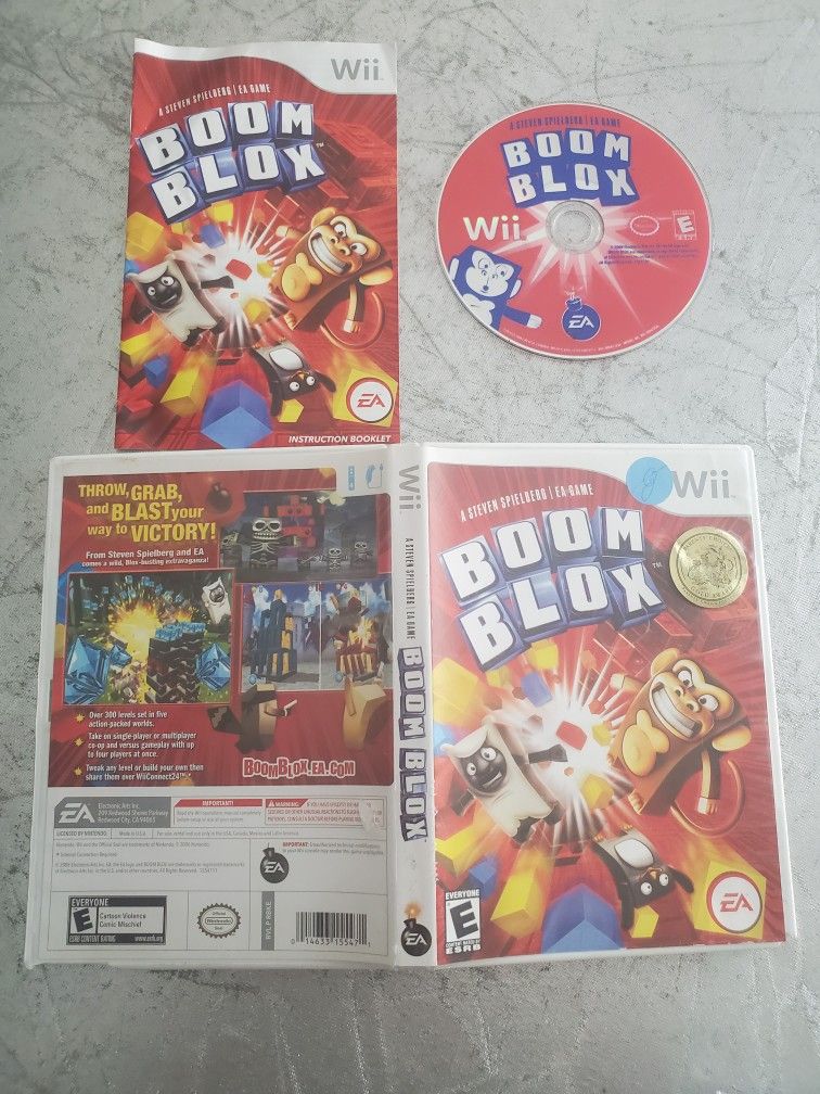 Boom Blox for Nintendo wii video game system. Award winning game by Steve Spielberg parents choose award winner.
